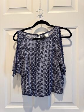 H&M Navy Floral Cold-Shoulder Blouse